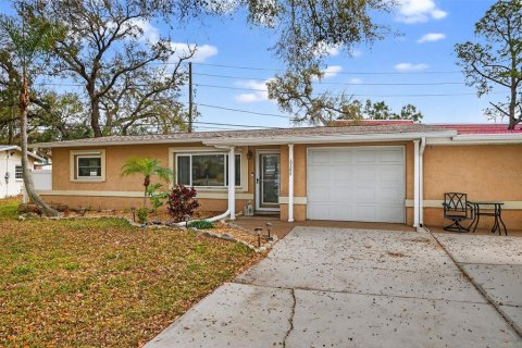 Villa ou maison à vendre à Seminole, Floride: 3 chambres, 100.06 m2 № 2142006 - photo 2