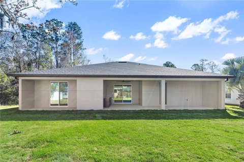 House in Palm Coast, Florida 4 bedrooms, 236.71 sq.m. № 1751295 - photo 9