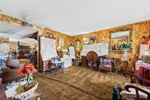 Touwnhouse à vendre à Hollywood, Floride: 3 chambres, 170.01 m2 № 1868716 - photo 6