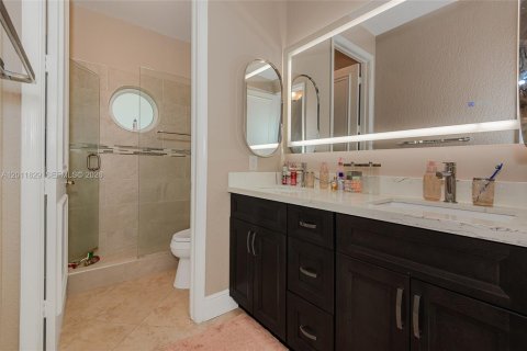 Casa en alquiler en Pembroke Pines, Florida, 4 dormitorios, 261.06 m2 № 2074983 - foto 27