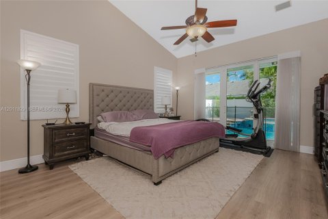 Casa en alquiler en Pembroke Pines, Florida, 4 dormitorios, 261.06 m2 № 2074983 - foto 6