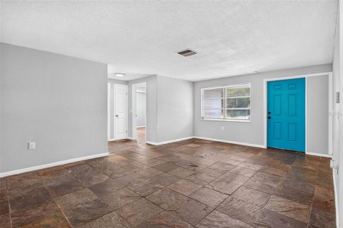 Villa ou maison à louer à Port Richey, Floride: 3 chambres, 167.78 m2 № 2425601 - photo 6