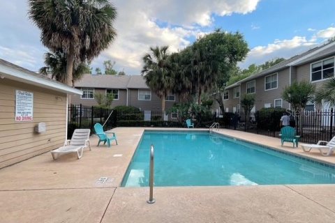Condo in Gainesville, Florida, 2 bedrooms № 2213970 - photo 8