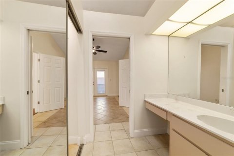 Townhouse in Ocala, Florida 2 bedrooms, 106.93 sq.m. № 1542013 - photo 15