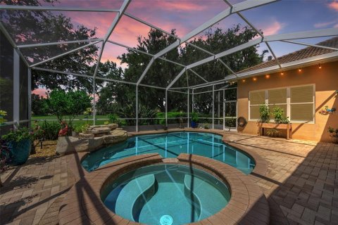 House in Trinity, Florida 4 bedrooms, 261.24 sq.m. № 2297059 - photo 5
