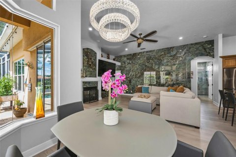House in Trinity, Florida 4 bedrooms, 261.24 sq.m. № 2297059 - photo 28