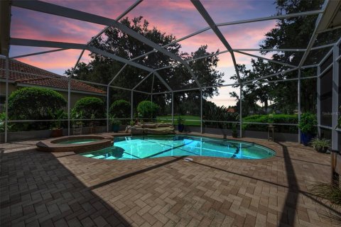 House in Trinity, Florida 4 bedrooms, 261.24 sq.m. № 2297059 - photo 2