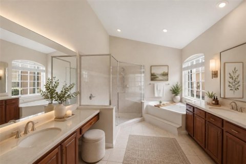 House in Orlando, Florida 5 bedrooms, 345.78 sq.m. № 2157977 - photo 30