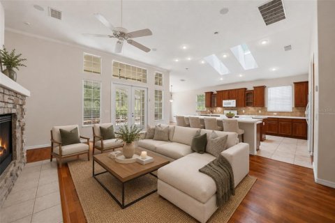 House in Orlando, Florida 5 bedrooms, 345.78 sq.m. № 2157977 - photo 26