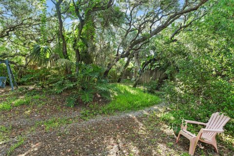 House in New Smyrna Beach, Florida 3 bedrooms, 193.98 sq.m. № 1856694 - photo 8