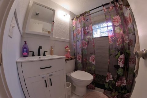 Casa en venta en Spring Hill, Florida, 2 dormitorios, 91.6 m2 № 2156453 - foto 16