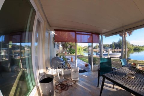 Casa en venta en Spring Hill, Florida, 2 dormitorios, 91.6 m2 № 2156453 - foto 18