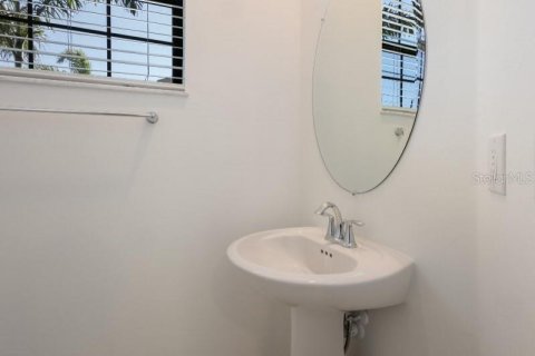 Adosado en alquiler en Bradenton, Florida, 3 dormitorios, 174.56 m2 № 1840324 - foto 5