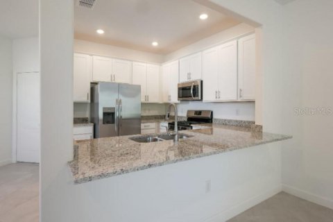 Adosado en alquiler en Bradenton, Florida, 3 dormitorios, 174.56 m2 № 1840324 - foto 2