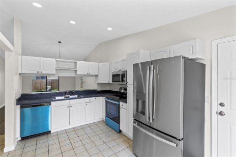 Touwnhouse à vendre à Casselberry, Floride: 2 chambres, 104.42 m2 № 2092331 - photo 26