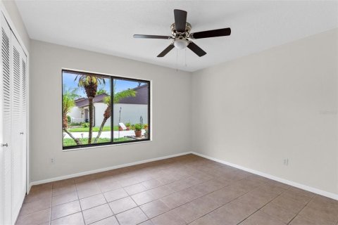Touwnhouse à vendre à Casselberry, Floride: 2 chambres, 104.42 m2 № 2092331 - photo 13