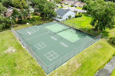 Touwnhouse à vendre à Casselberry, Floride: 2 chambres, 104.42 m2 № 2092331 - photo 8