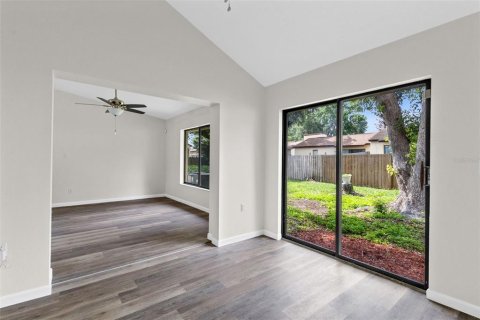 Touwnhouse à vendre à Casselberry, Floride: 2 chambres, 104.42 m2 № 2092331 - photo 20