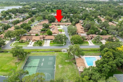 Touwnhouse à vendre à Casselberry, Floride: 2 chambres, 104.42 m2 № 2092331 - photo 10