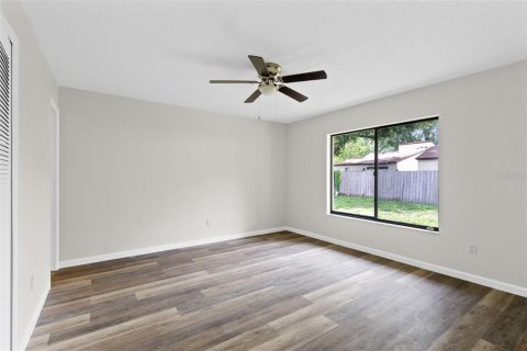 Touwnhouse à vendre à Casselberry, Floride: 2 chambres, 104.42 m2 № 2092331 - photo 16