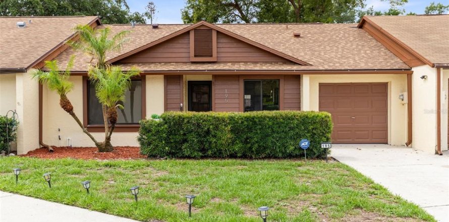 Touwnhouse à Casselberry, Floride 2 chambres, 104.42 m2 № 2092331