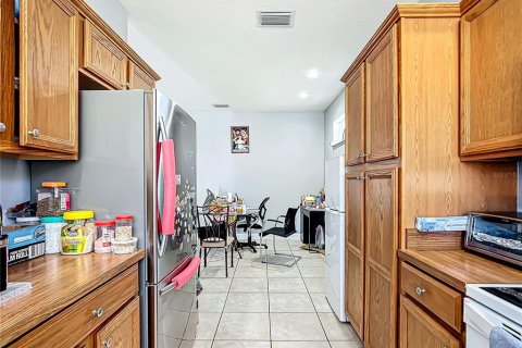 House in Ocala, Florida 2 bedrooms, 113.81 sq.m. № 1549517 - photo 8