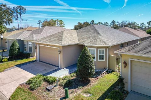 House in Ocala, Florida 2 bedrooms, 113.81 sq.m. № 1549517 - photo 2