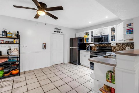 Adosado en venta en Tamarac, Florida, 3 dormitorios, 156.08 m2 № 2024734 - foto 8