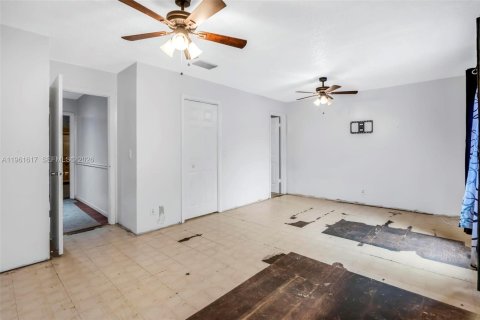 Adosado en venta en Tamarac, Florida, 3 dormitorios, 156.08 m2 № 2024734 - foto 21