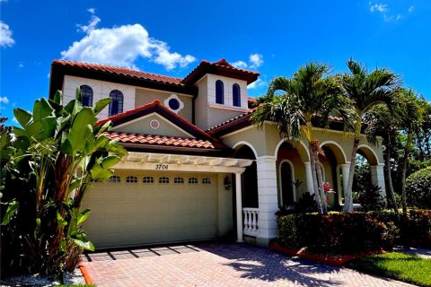 Casa en alquiler en Sarasota, Florida, 3 dormitorios, 271.27 m2 № 1801743 - foto 1