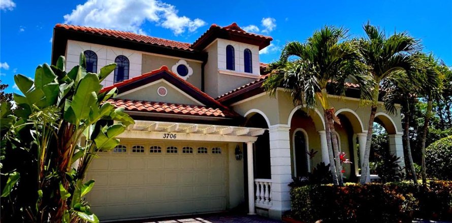 Villa ou maison à Sarasota, Floride 3 chambres, 271.27 m2 № 1801743