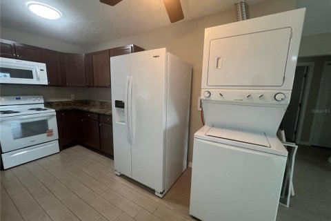 Appartement à louer à Englewood, Floride: 2 chambres, 156.08 m2 № 1899136 - photo 11