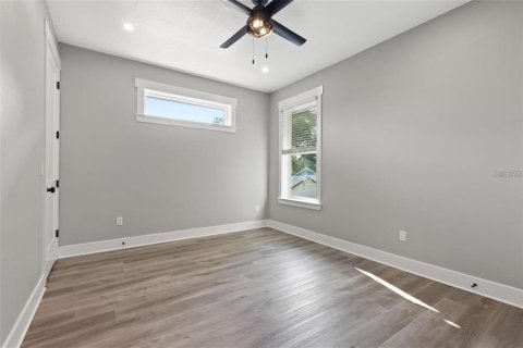 Villa ou maison à louer à Tampa, Floride: 4 chambres, 222.5 m2 № 1915025 - photo 14