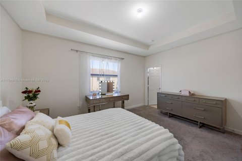 Купить таунхаус в Хайалиа, Флорида 3 спальни, 153.29м2, № 1699303 - фото 21