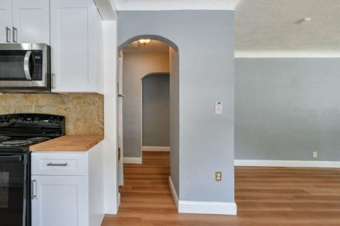 Apartamento en alquiler en Saint Petersburg, Florida, 3 dormitorios, 92.53 m2 № 1879755 - foto 12