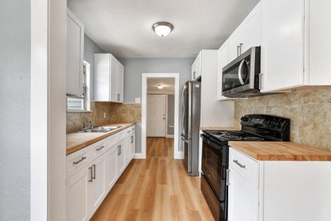 Apartamento en alquiler en Saint Petersburg, Florida, 3 dormitorios, 92.53 m2 № 1879755 - foto 6