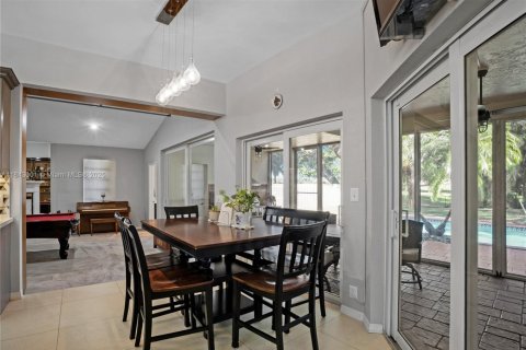 Villa ou maison à vendre à Plantation, Floride: 5 chambres, 352.29 m2 № 1836583 - photo 21