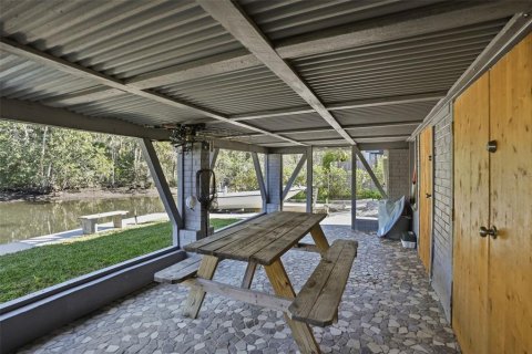 Casa en venta en Weeki Wachee, Florida, 2 dormitorios, 150.87 m2 № 2196539 - foto 25