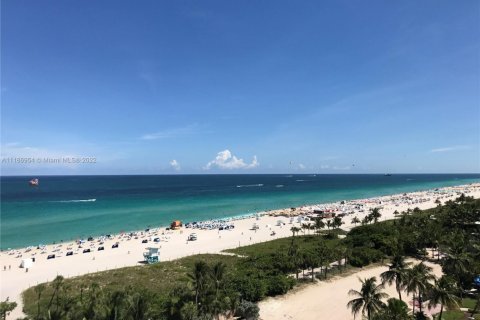 Apartamento en alquiler en Miami Beach, Florida, 2 dormitorios, 95.32 m2 № 1959484 - foto 1