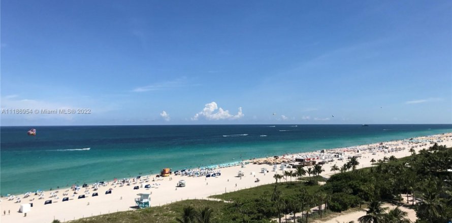 Apartamento en Miami Beach, Florida 2 dormitorios, 95.32 m2 № 1959484