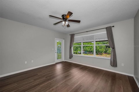 Copropriété à vendre à Largo, Floride: 3 chambres, 141.21 m2 № 2096805 - photo 13