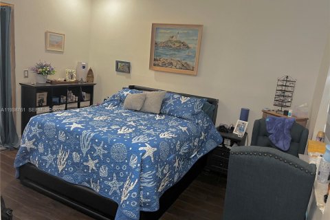 Villa ou maison à vendre à Pembroke Pines, Floride: 3 chambres, 100.06 m2 № 1997640 - photo 23