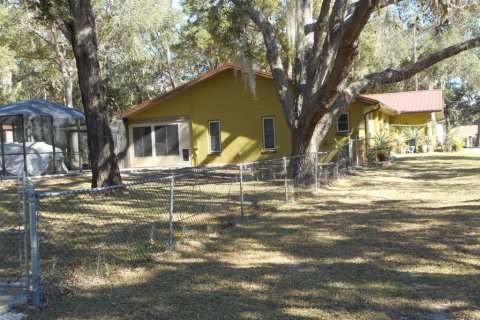 Villa ou maison à vendre à Dunnellon, Floride: 3 chambres, 228.54 m2 № 1555615 - photo 3