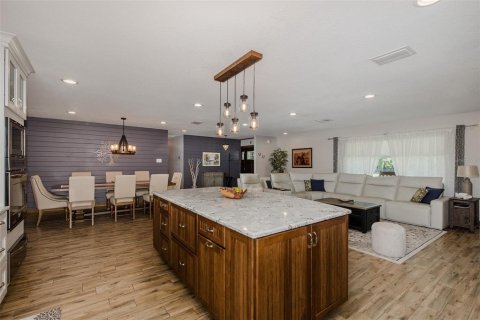Casa en venta en Lutz, Florida, 3 dormitorios, 189.15 m2 № 1873006 - foto 15