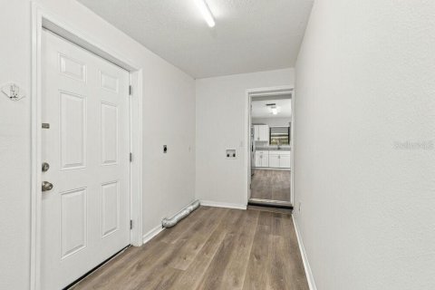 Villa ou maison à louer à Lakeland, Floride: 3 chambres, 93.37 m2 № 2381361 - photo 15