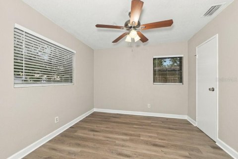 Villa ou maison à louer à Lakeland, Floride: 3 chambres, 93.37 m2 № 2381361 - photo 9
