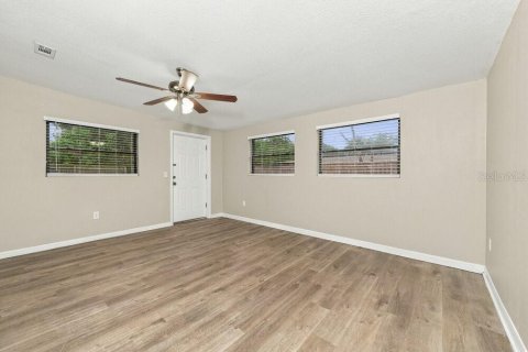Villa ou maison à louer à Lakeland, Floride: 3 chambres, 93.37 m2 № 2381361 - photo 7