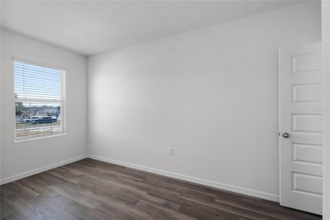 House in Winter Haven, Florida 4 bedrooms, 214.42 sq.m. № 1907872 - photo 30
