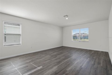 House in Winter Haven, Florida 4 bedrooms, 214.42 sq.m. № 1907872 - photo 7