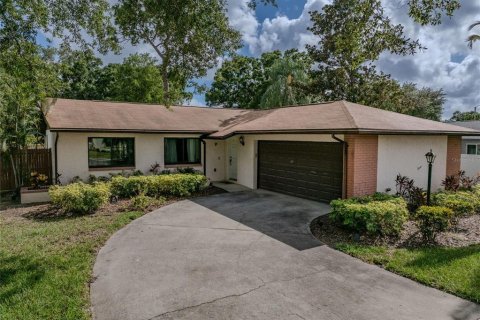 Casa en Pinellas Park, Florida 3 dormitorios, 112.97 m2 № 2195656